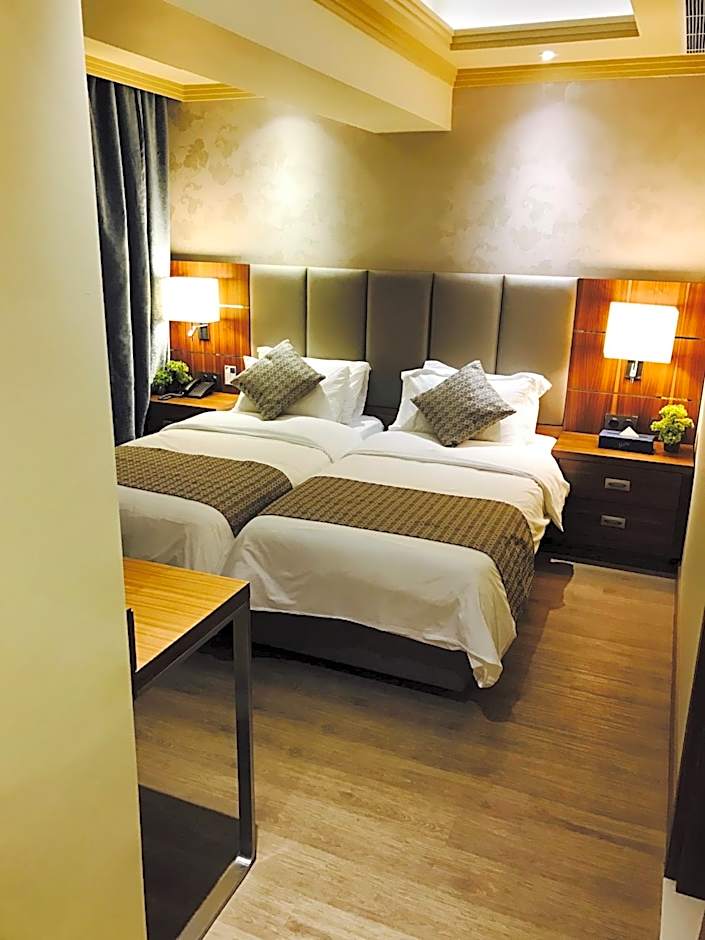 Gems Hotel