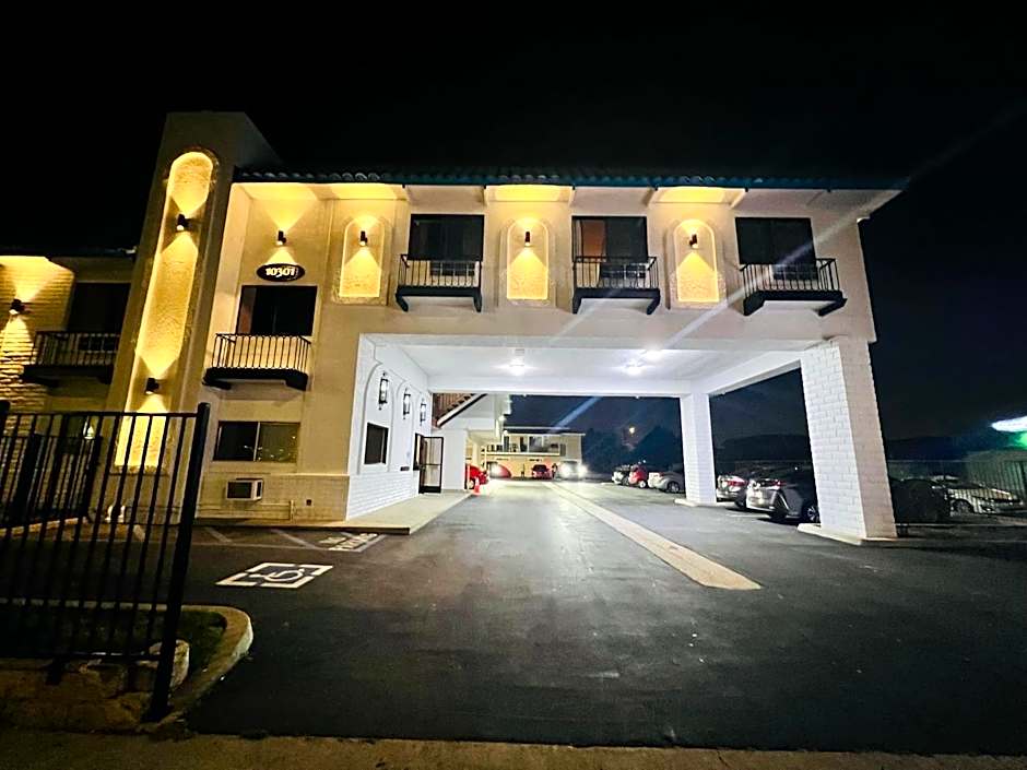 Casa Playa Inn & Suites Stanton Anaheim Area