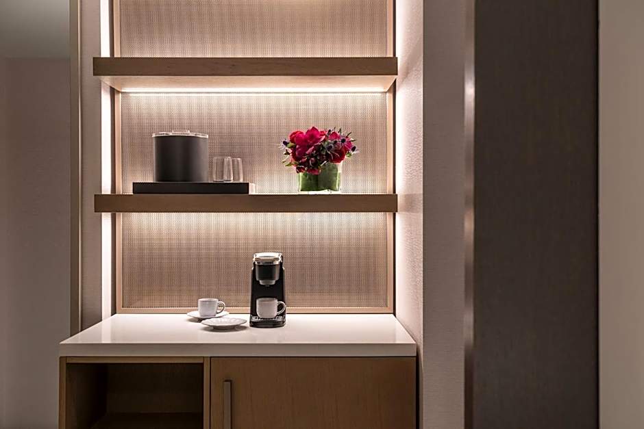 Loews Arlington Hotel