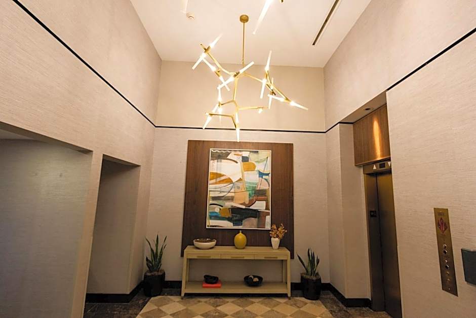 Crowne Plaza Cleveland at Playhouse Square By IHG