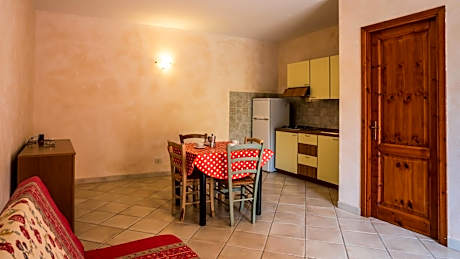 One-Bedroom Apartment (3 Adults)