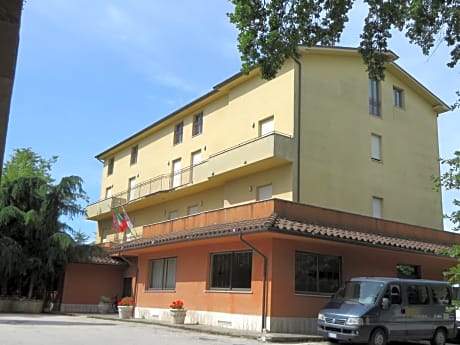Hotel Ostello Settecolli Sport