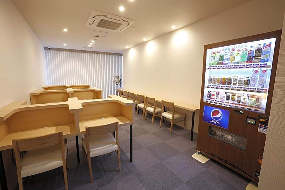 Grand Cabin Tenjin Minami