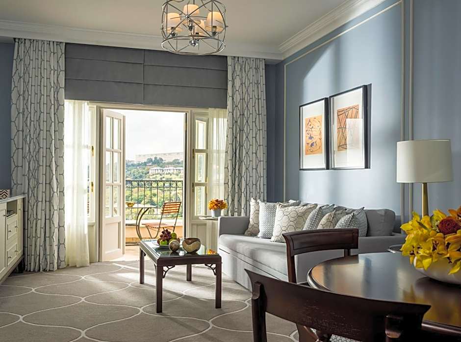 Four Seasons Hotel Westcliff