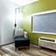 Holiday Inn Express And Suites Moundsville By IHG