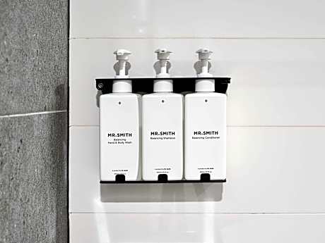 The Corriedale Loft with 1 King Bed