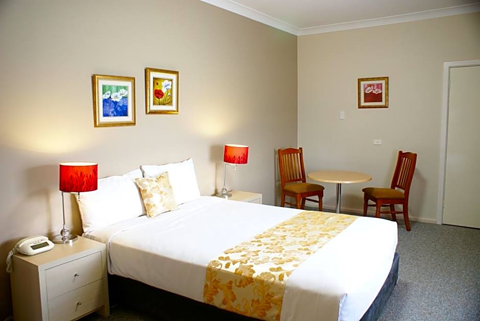 Country Lodge Motor Inn