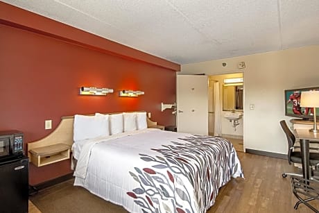 Superior Room, 1 King Bed, Accessible, Non Smoking