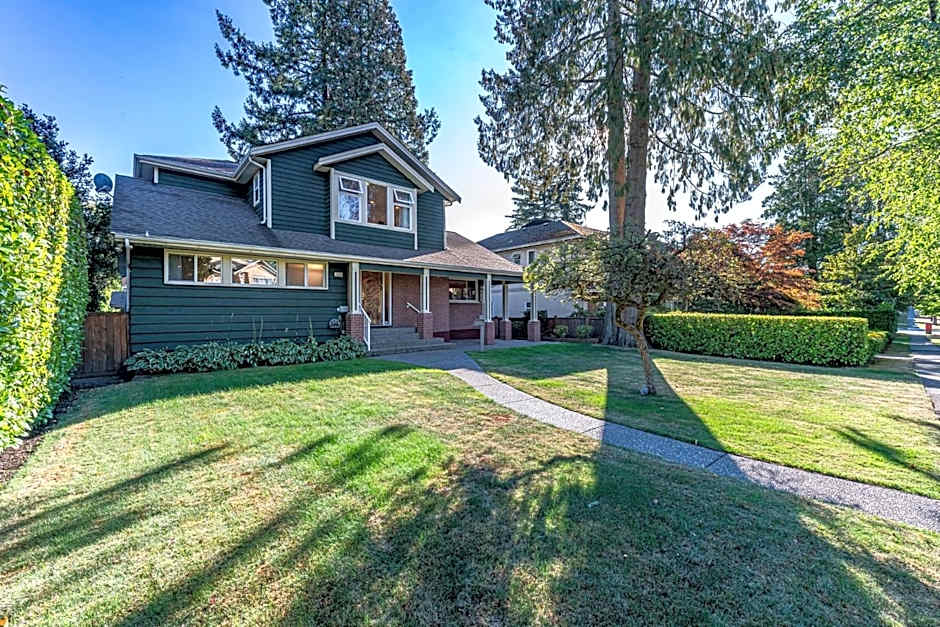 Three-Tree Villa-Central Location