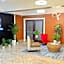 Spanish Trails Inn - Laredo Hotel