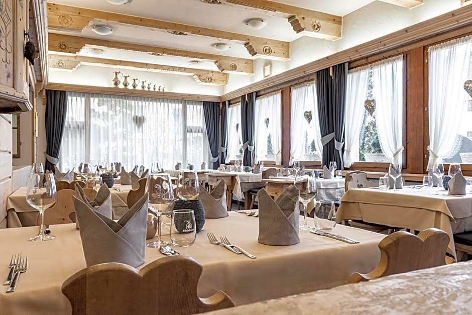 Hotel Baer & Post Zernez