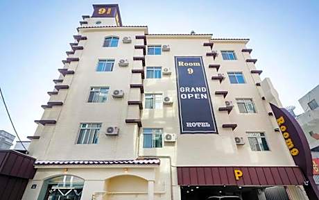 Iksan Room9 Hotel