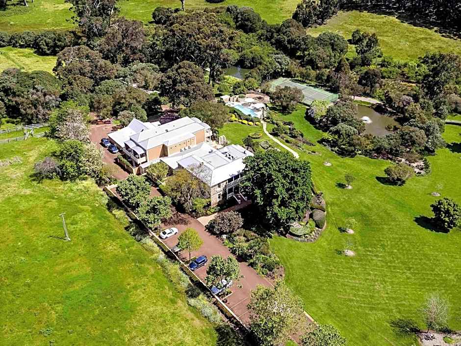 Grand Mercure Basildene Manor Accor Vacation Club Apartments