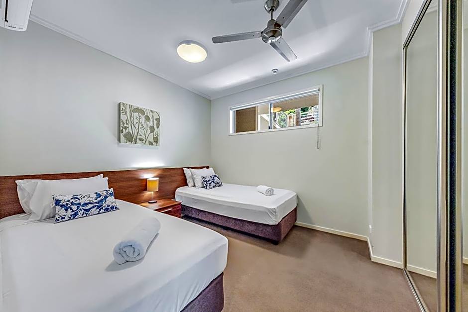 Airlie Summit Apartments