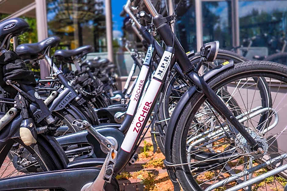 Carlton Square Hotel