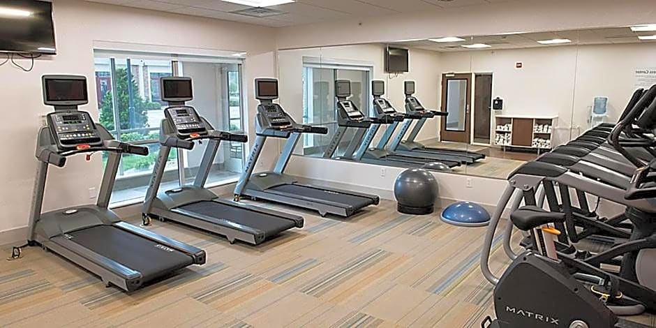 Holiday Inn Express & Suites Dayton North - Vandalia By IHG