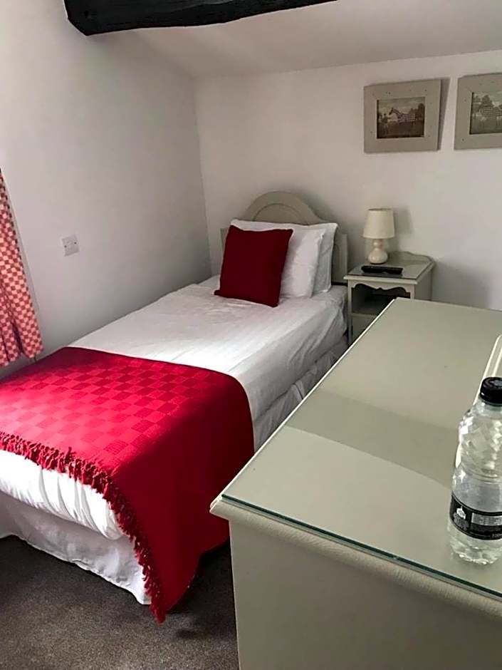 Bert's Rooms at The Black Horse Inn