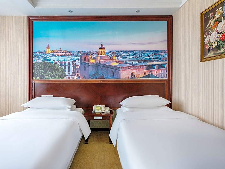 Vienna Classic Hotel Guangzhou Shaheding Metro Station