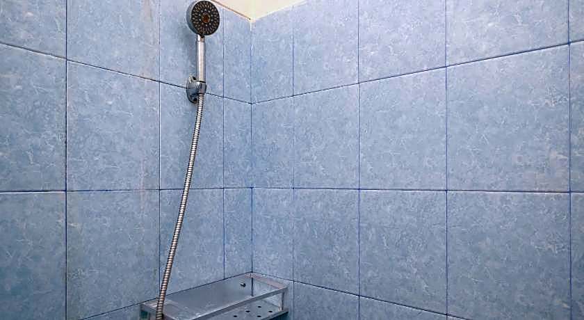 RedDoorz Syariah @ Griya Thamrin Manahan Solo