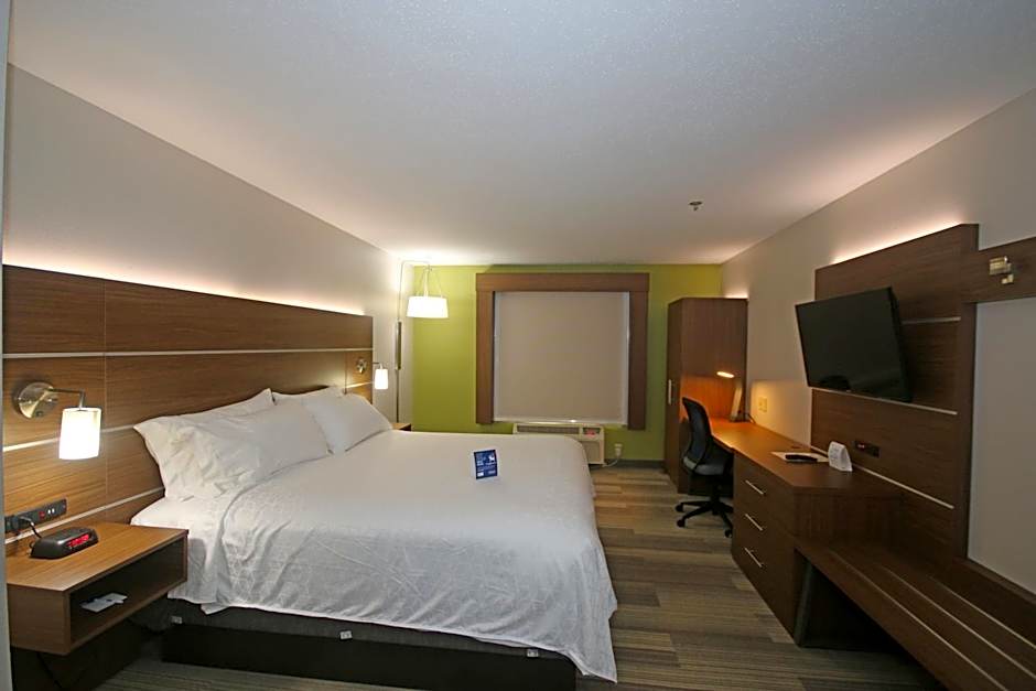 Holiday Inn Express Hotel & Suites Greensboro-East By IHG