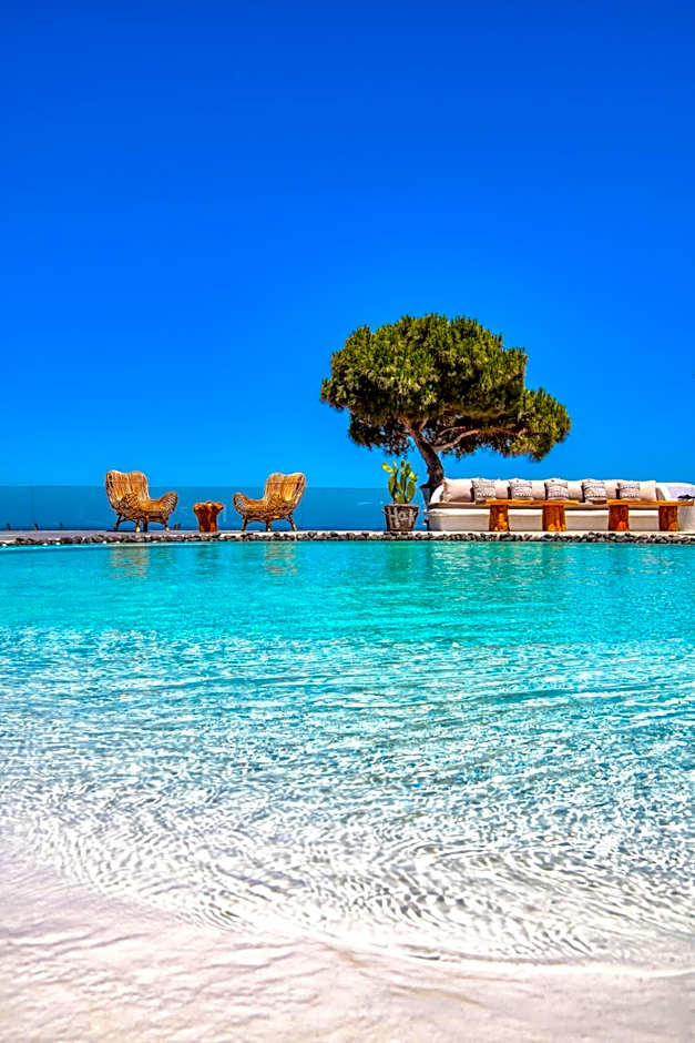 San Marino Suites by Calm Collection