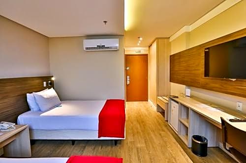 Crystal Plaza Hotel Anápolis