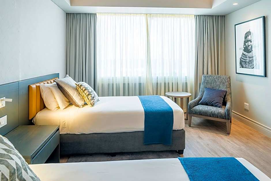 Rainbow Towers Hotel & Conference Centre