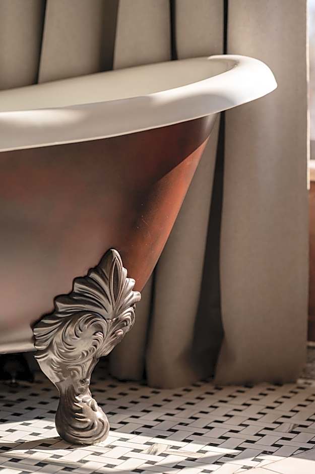 Bordűr Wellness Hotel Superior és Szőnyegmúzeum