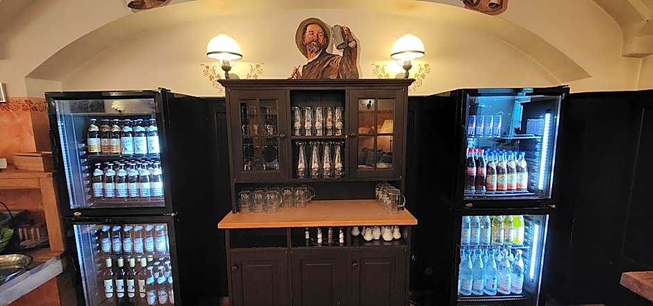 A8 Hotel im Darchinger Hof Bed & Breakfast - Zwischen Holzkirchen und Weyarn - Zwischen München Salzburg und Innsbruck - Kurz vor dem Irschenberg