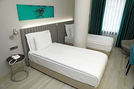 Double Deluxe Room