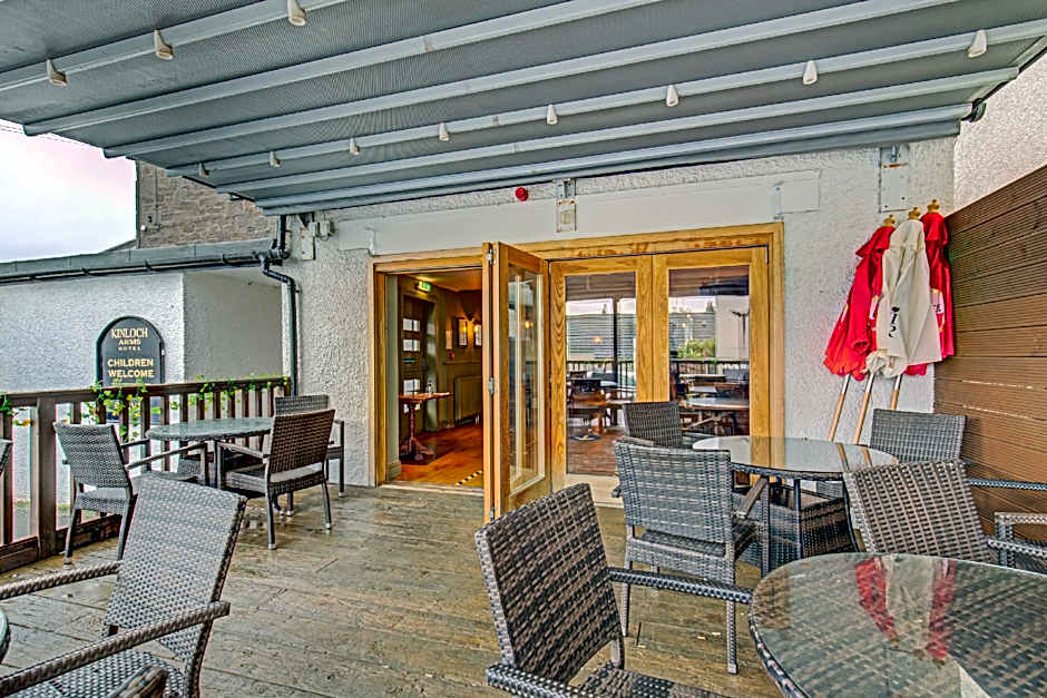 Kinloch Arms Hotel