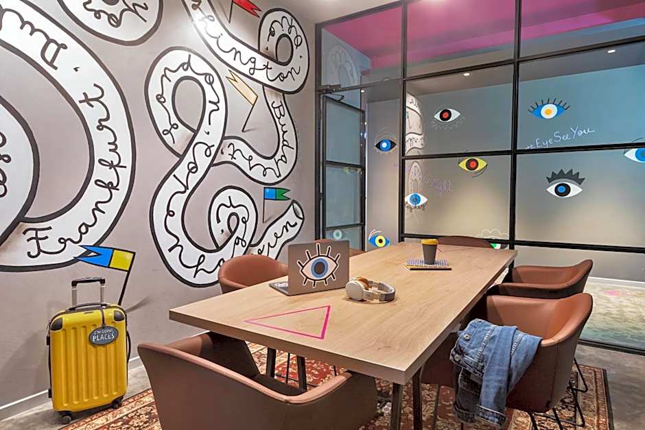 Moxy Bucharest Old Town