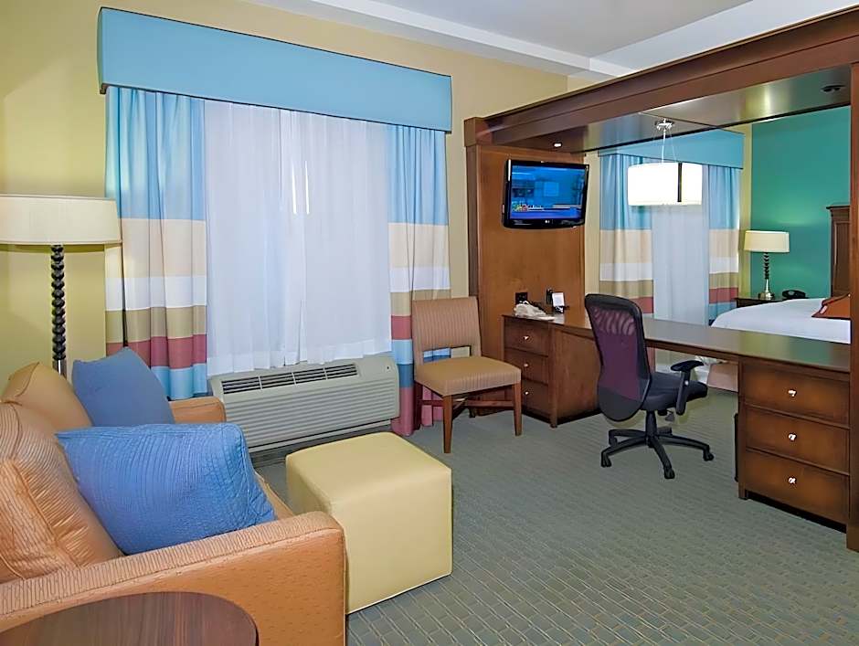 Photo 1 sur 1 de Studio 1 King Bed Suite, Hearing Accessible