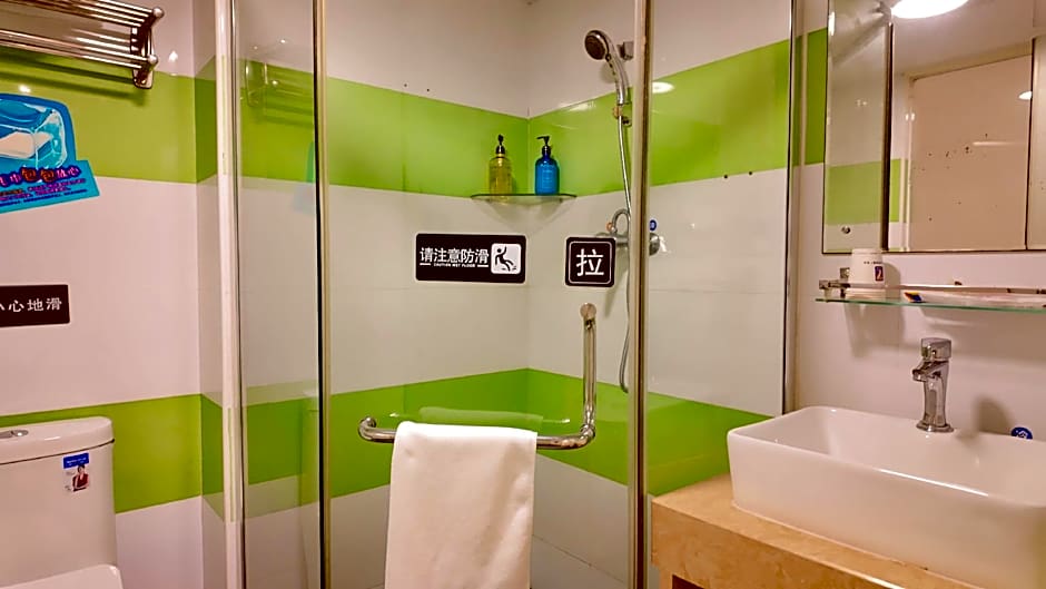 7 Days Inn Quanzhou Anping Bridge Shuitou Stone Material Market