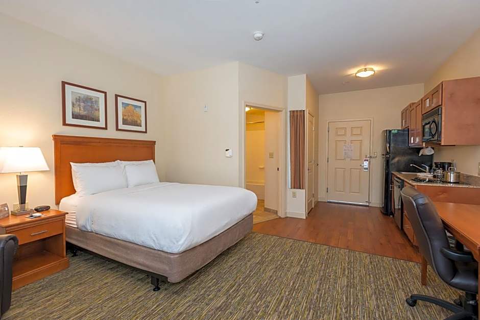 Candlewood Suites Mobile-Downtown By IHG