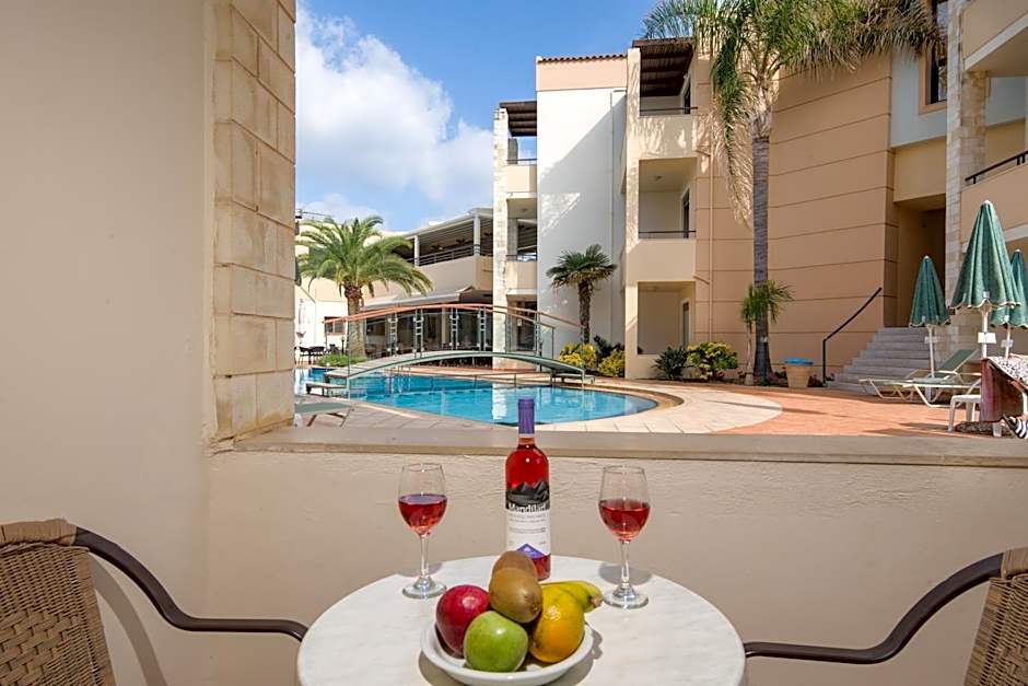 Creta Palm Resort Hotel & Apartments