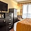 Comfort Inn & Suites LaGuardia Airport