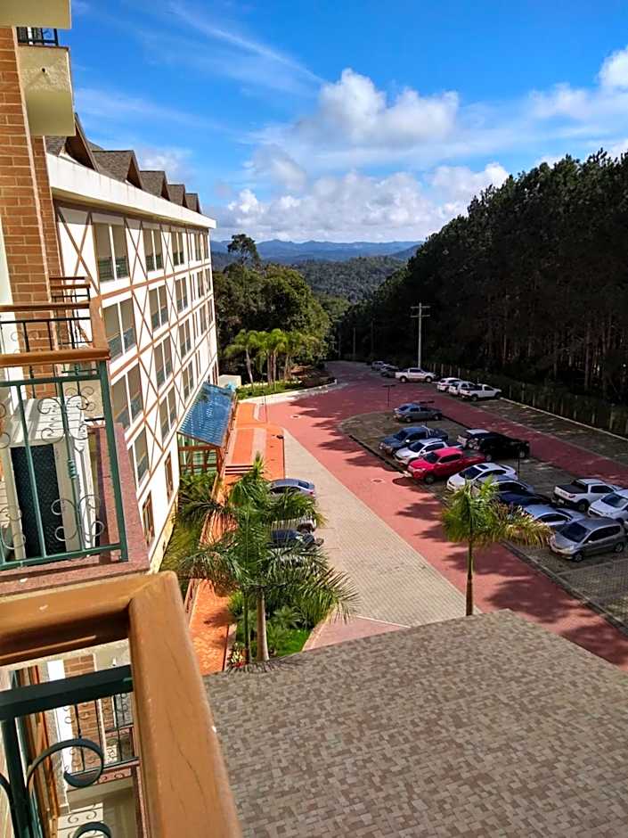 Flat Pedra Azul
