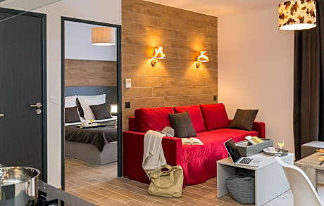 Apartment Capacity 6