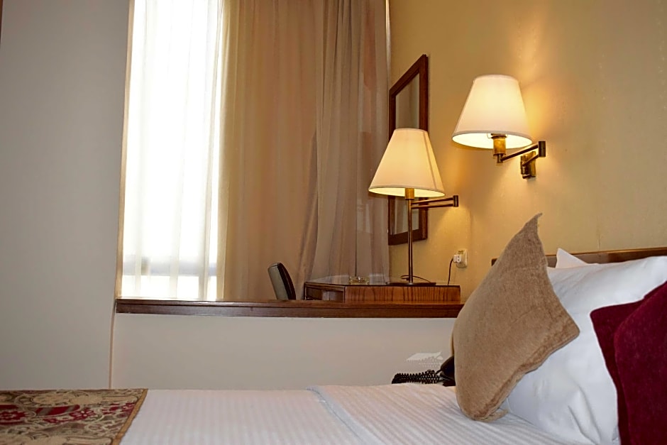 Orient Prince Hotel