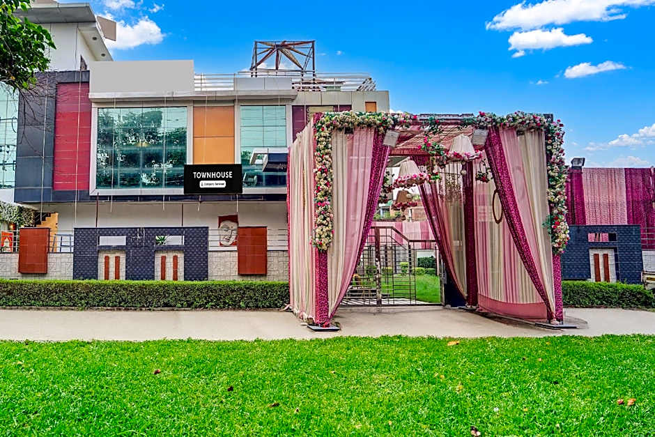 Townhouse Keshavpuram