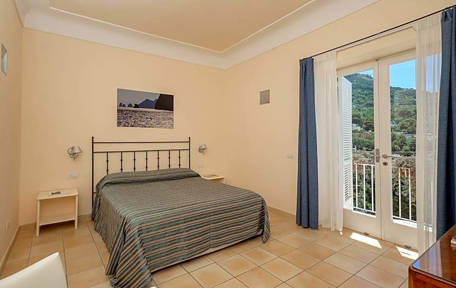 Hotel Senaria