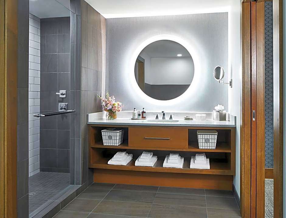 The Hotel Landing