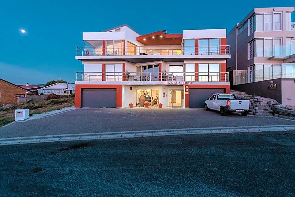 Sea Star Lodge