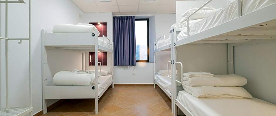 Photo 1 of 4 of 6-Bed Mixed Dormitory Room