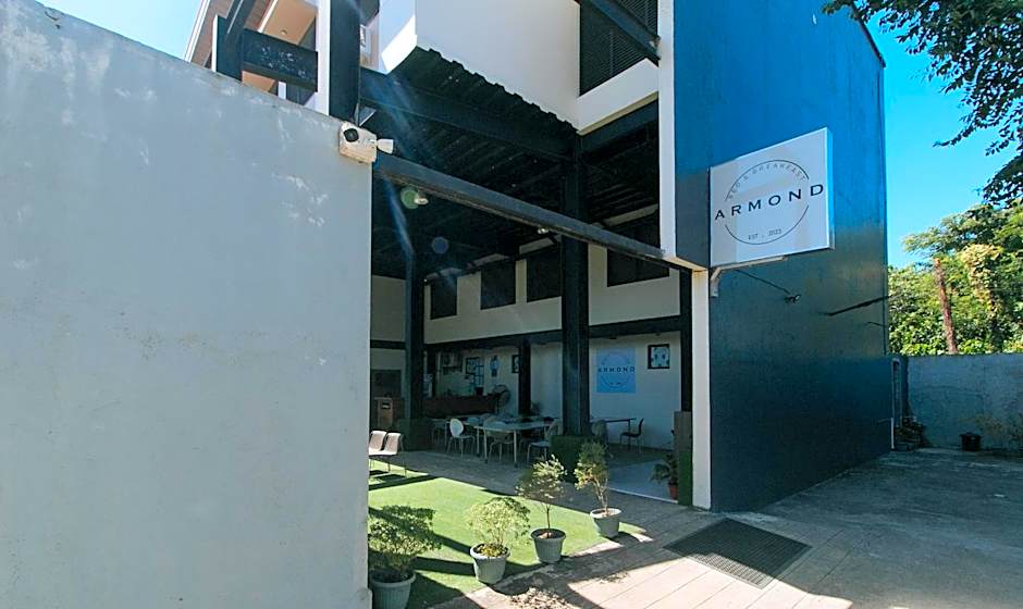 Mahayahay Lodge and Restaurant