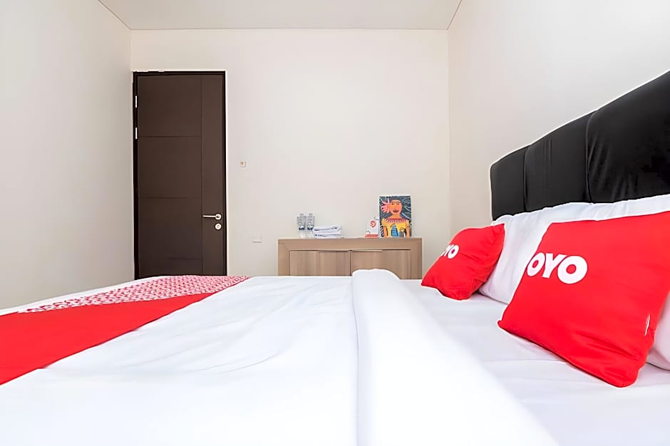 OYO 2001 Taman Dayu Villa Golf View