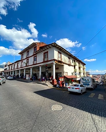 Hotel Oseguera