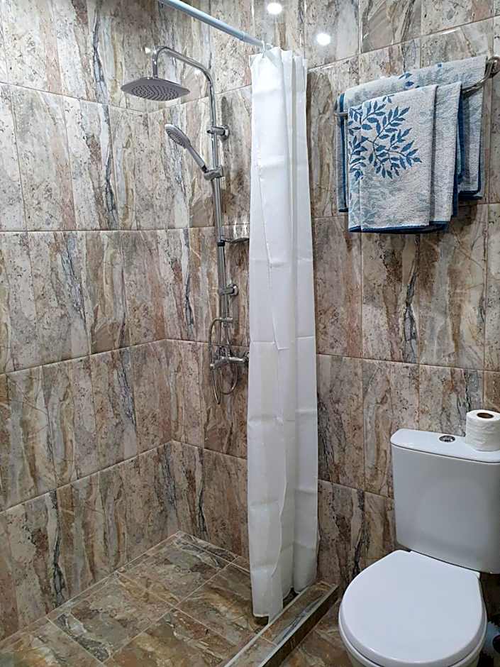 Family Hotel Lazuren Briag