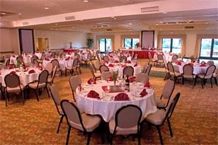 Monarch Hotel & Conference Center